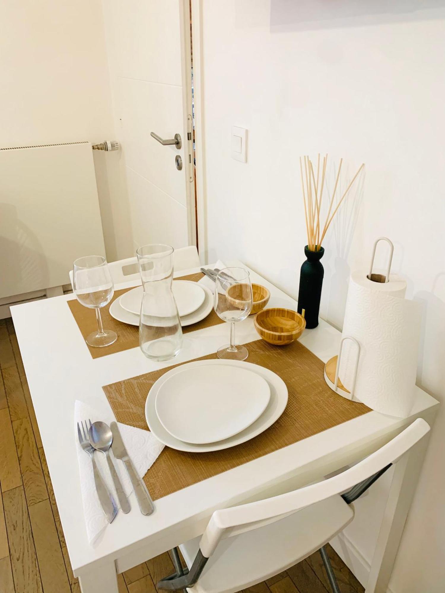 Le Bali Cosy House - T2 Lumineux Et Moderne En Plein Centre Ville De Maisons-Alfort Eksteriør billede