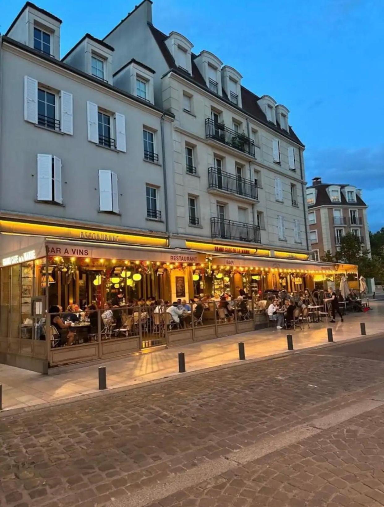 Le Bali Cosy House - T2 Lumineux Et Moderne En Plein Centre Ville De Maisons-Alfort Eksteriør billede